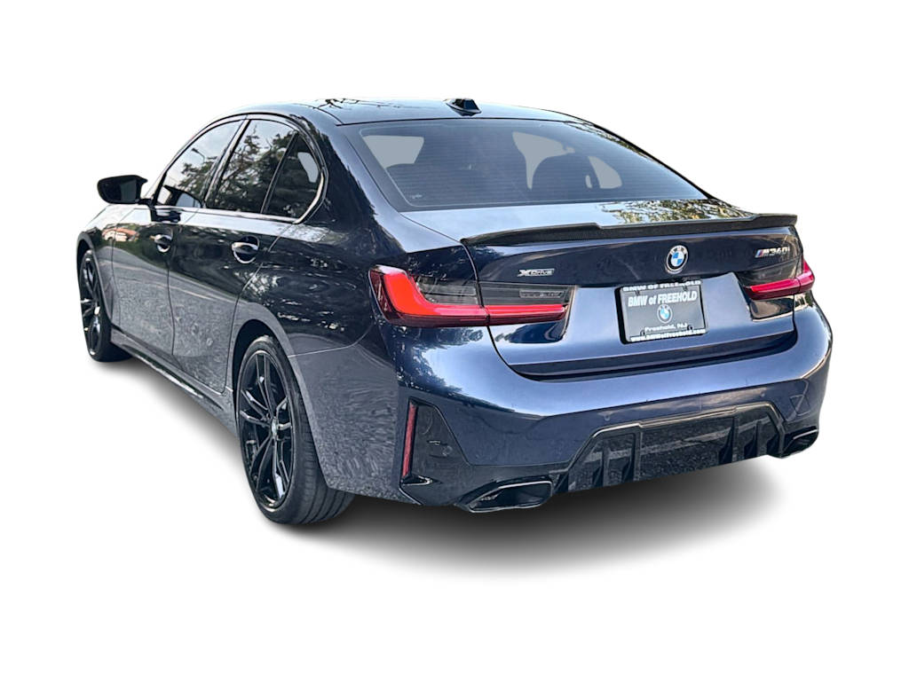 Thumbnail: 2023 BMW 3 Series - 4