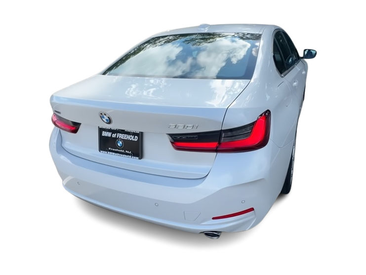 Thumbnail: 2025 BMW 3 Series - 23