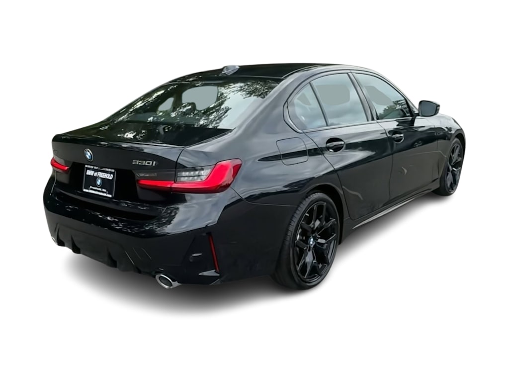 Thumbnail: 2026 BMW 3 Series - 21