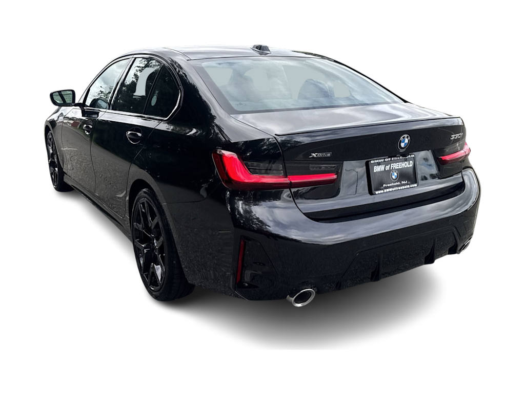 Thumbnail: 2026 BMW 3 Series - 4