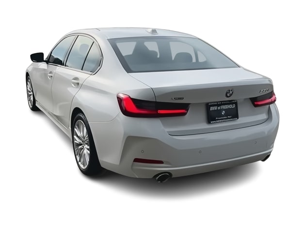 Thumbnail: 2023 BMW 3 Series - 4