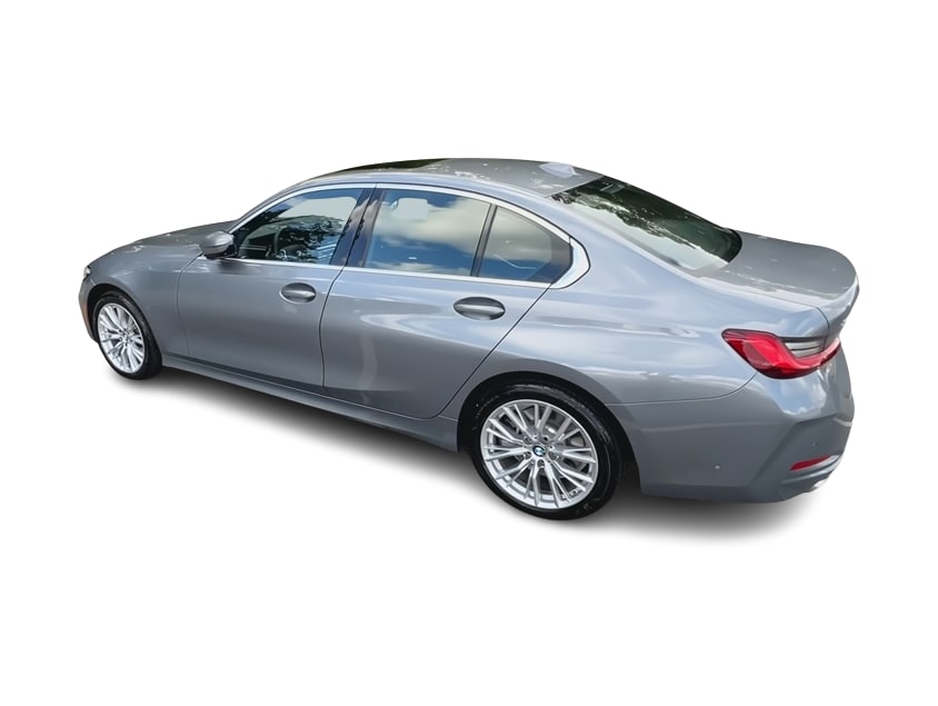 Thumbnail: 2024 BMW 3 Series - 23