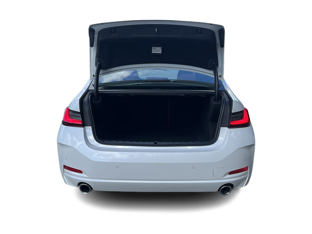 Thumbnail: 2023 BMW 3 Series - 17