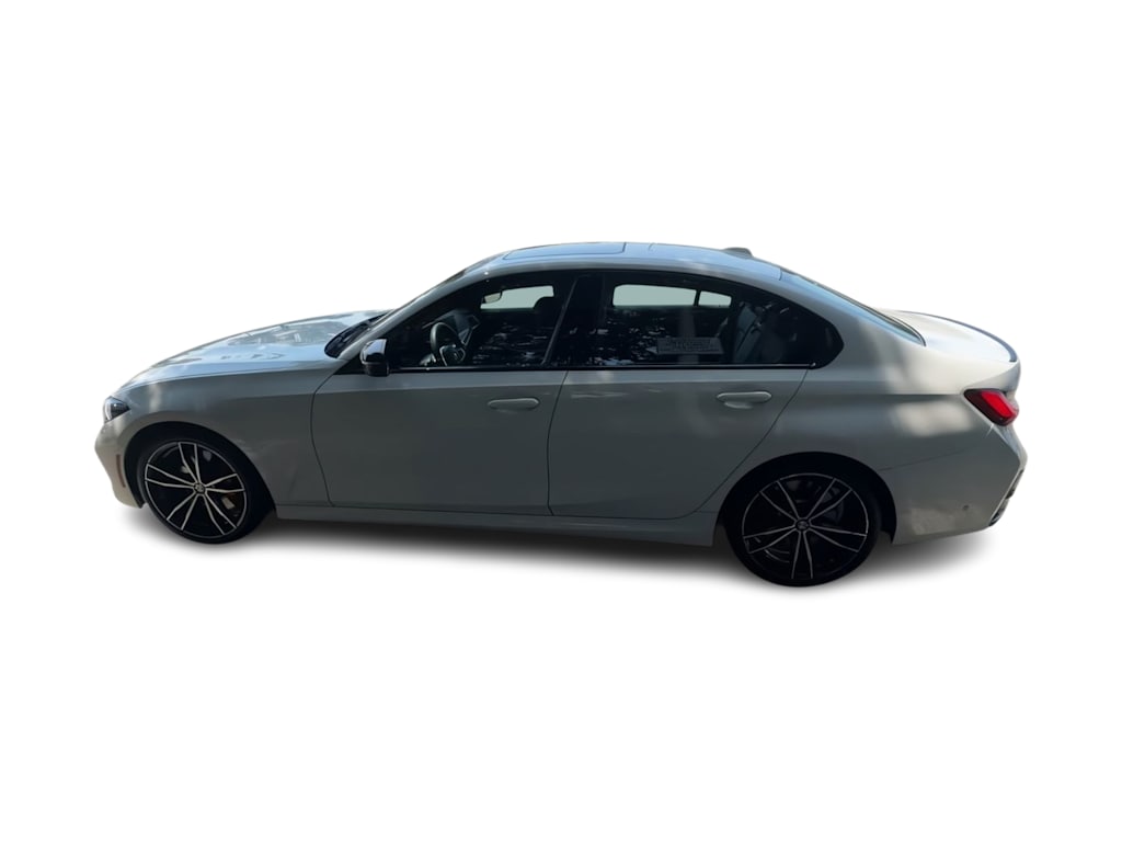 Thumbnail: 2023 BMW 3 Series - 3