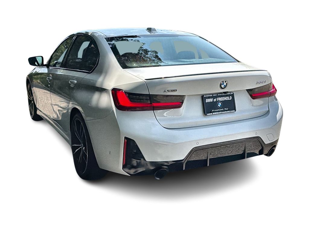 Thumbnail: 2023 BMW 3 Series - 23