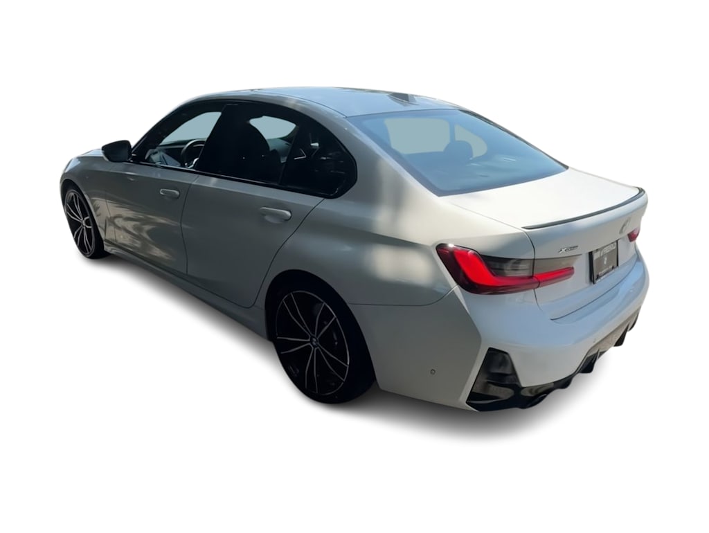 Thumbnail: 2023 BMW 3 Series - 4