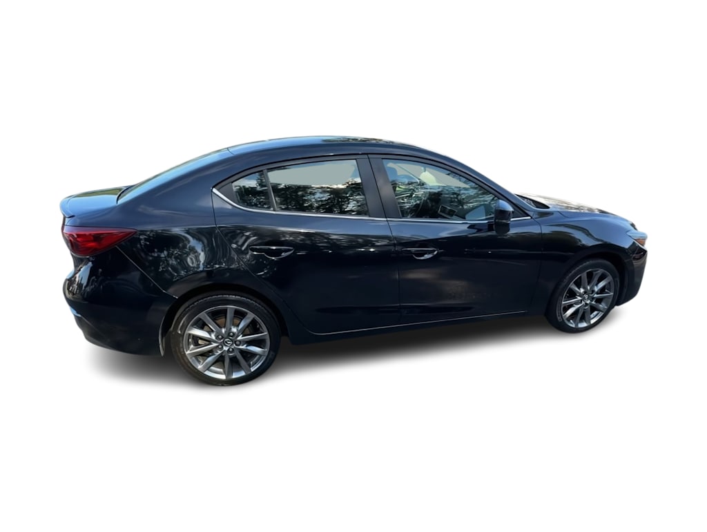 Thumbnail: 2018 Mazda Mazda3 - 23