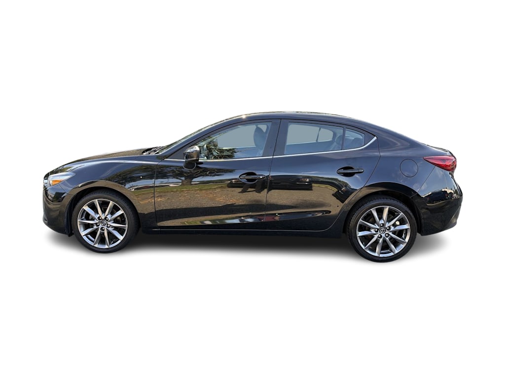 Thumbnail: 2018 Mazda Mazda3 - 3