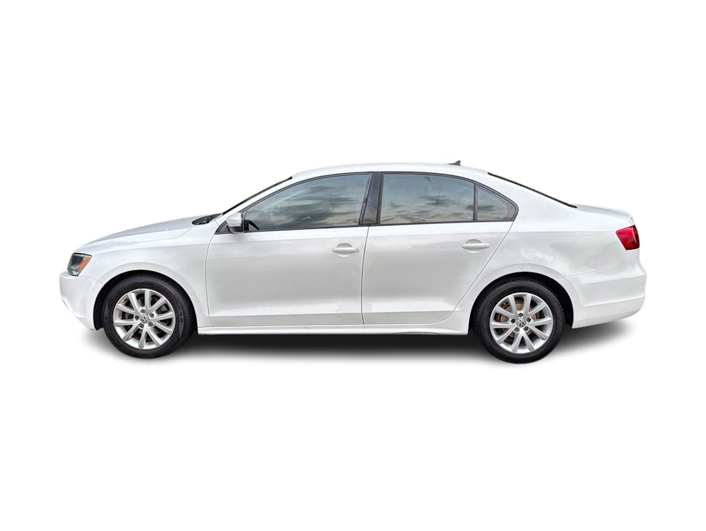Thumbnail: 2011 Volkswagen Jetta - 22