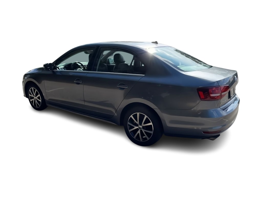 Thumbnail: 2017 Volkswagen Jetta - 4