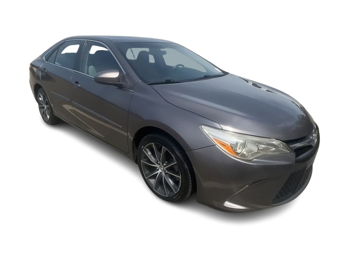 2015 Toyota Camry XSE 19