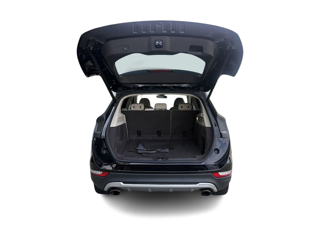 Thumbnail: 2019 Lincoln MKC - 16
