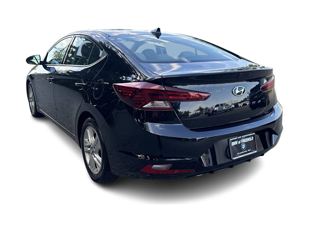 Thumbnail: 2019 Hyundai Elantra - 4