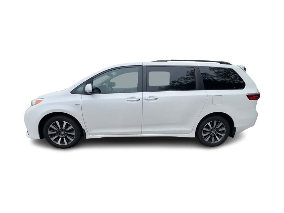 2019 Toyota Sienna XLE Premium 3