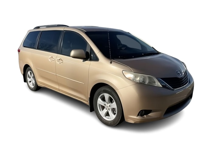 2011 Toyota Sienna LE 20