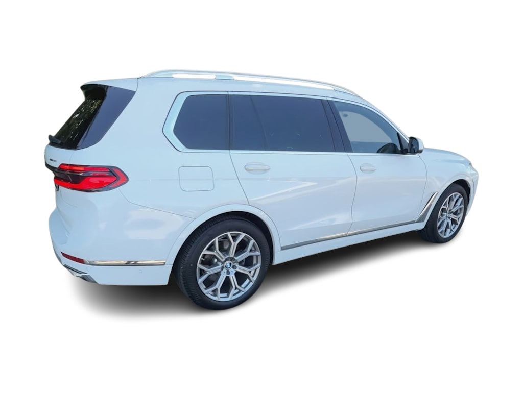 Thumbnail: 2024 BMW X7 - 21