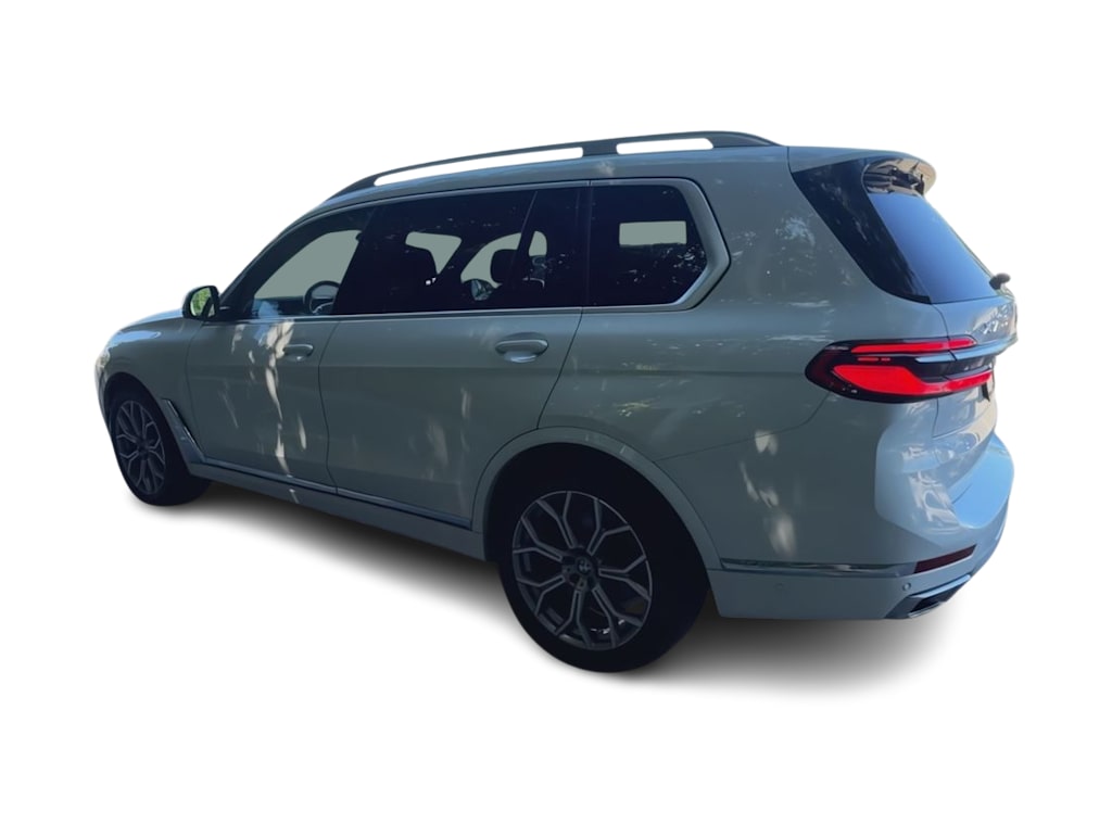 Thumbnail: 2024 BMW X7 - 4