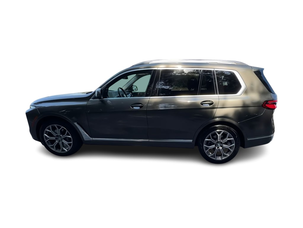 Thumbnail: 2024 BMW X7 - 3