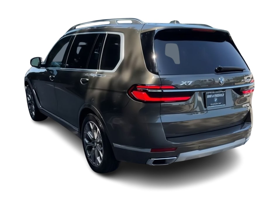 Thumbnail: 2024 BMW X7 - 4