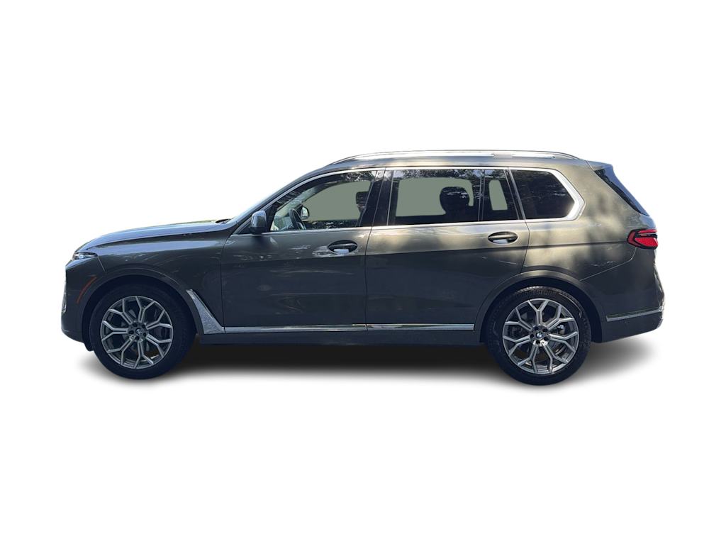 Thumbnail: 2024 BMW X7 - 25