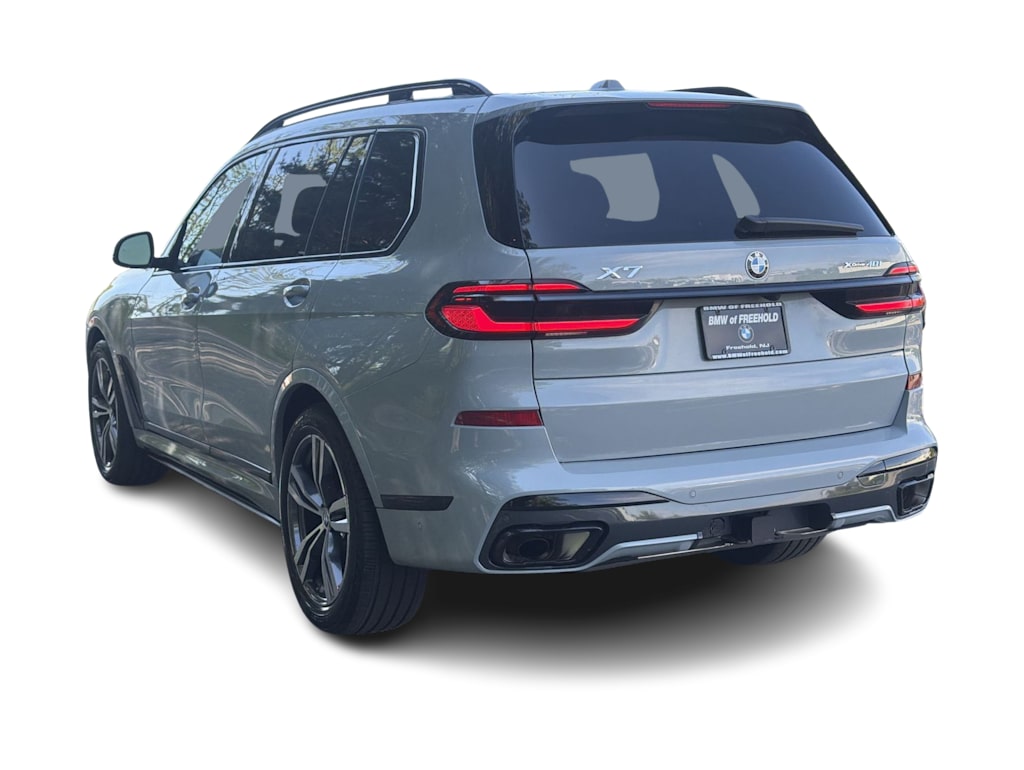 Thumbnail: 2026 BMW X7 - 24