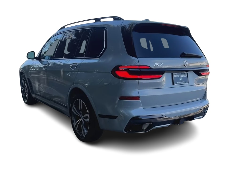 Thumbnail: 2026 BMW X7 - 4