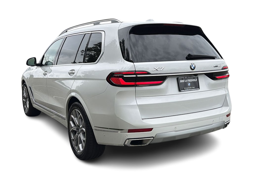 Thumbnail: 2024 BMW X7 - 26