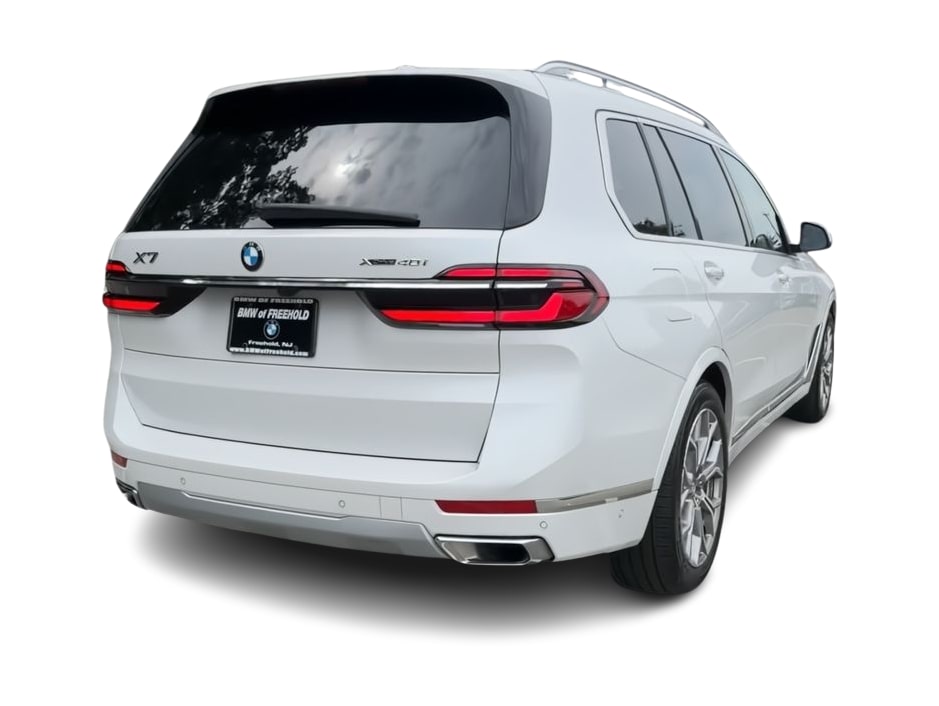 Thumbnail: 2024 BMW X7 - 22