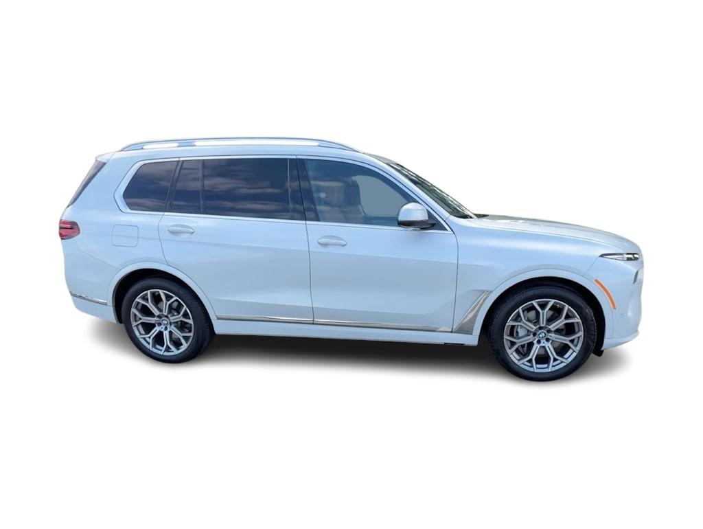 Thumbnail: 2023 BMW X7 - 23