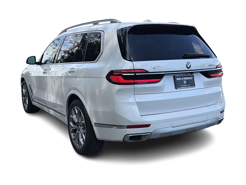 Thumbnail: 2023 BMW X7 - 4