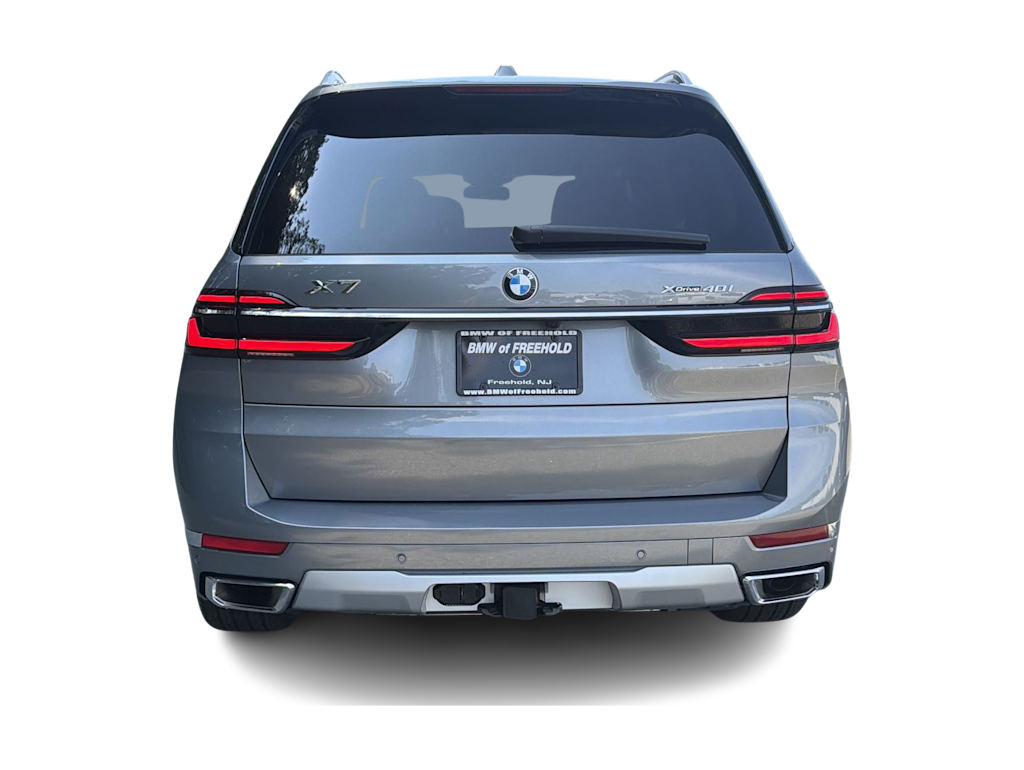Thumbnail: 2026 BMW X7 - 5