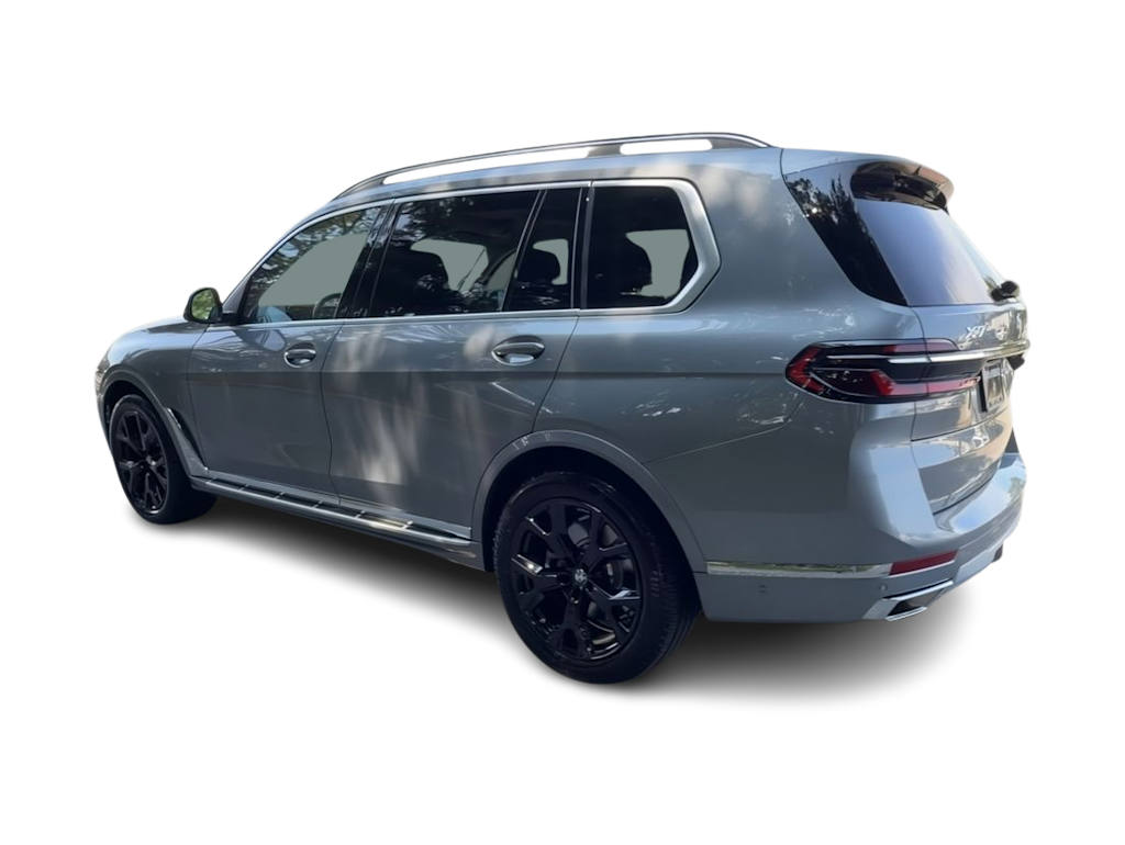 Thumbnail: 2026 BMW X7 - 4