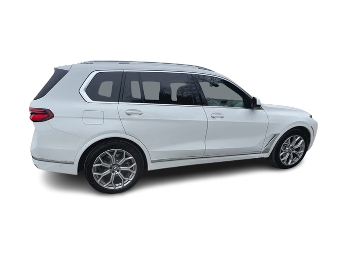 2025 BMW X7 xDrive40i 25