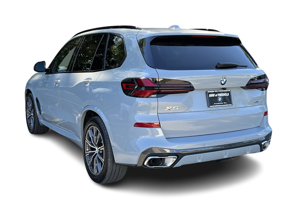 Thumbnail: 2024 BMW X5 - 4