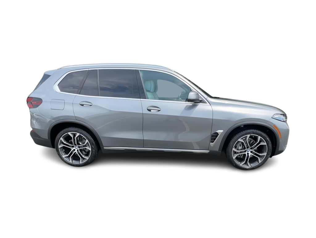 Thumbnail: 2026 BMW X5 - 24