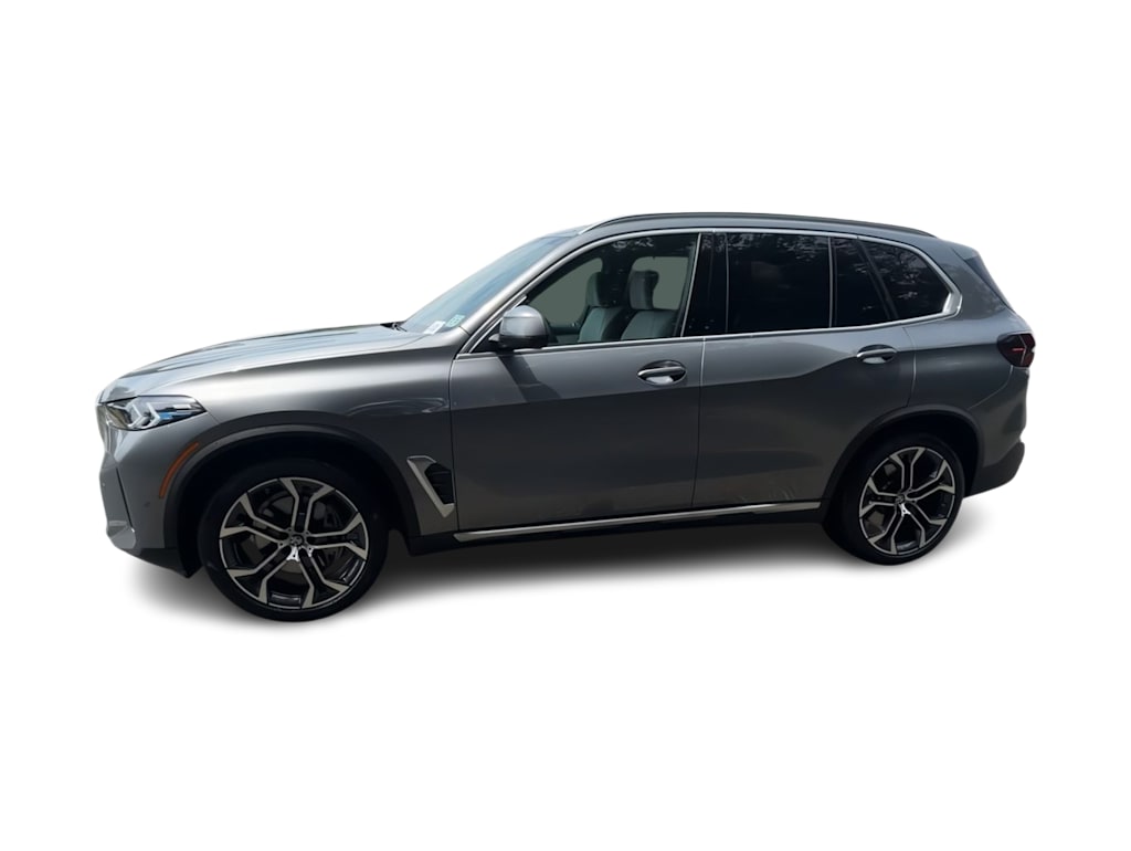 Thumbnail: 2026 BMW X5 - 3