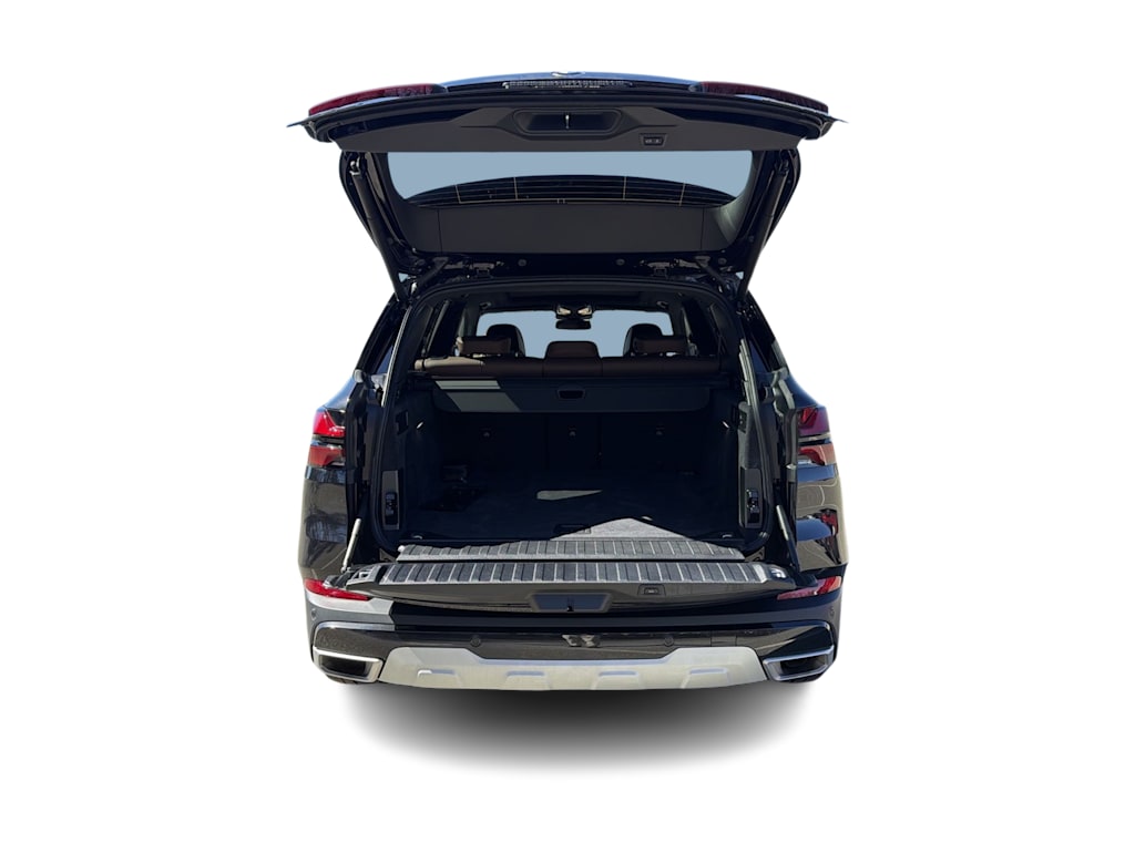 Thumbnail: 2026 BMW X5 - 15