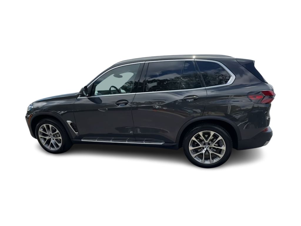Thumbnail: 2024 BMW X5 - 21