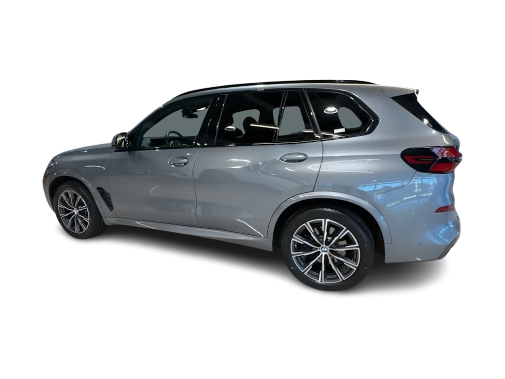 Thumbnail: 2024 BMW X5 - 22