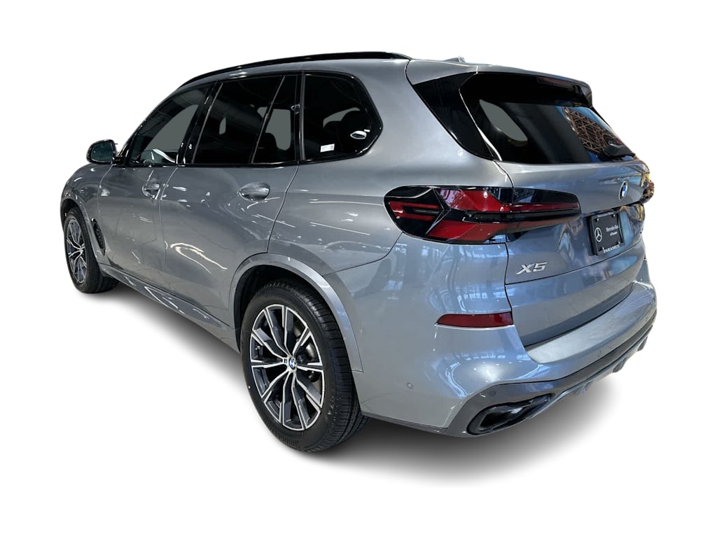 Thumbnail: 2024 BMW X5 - 4