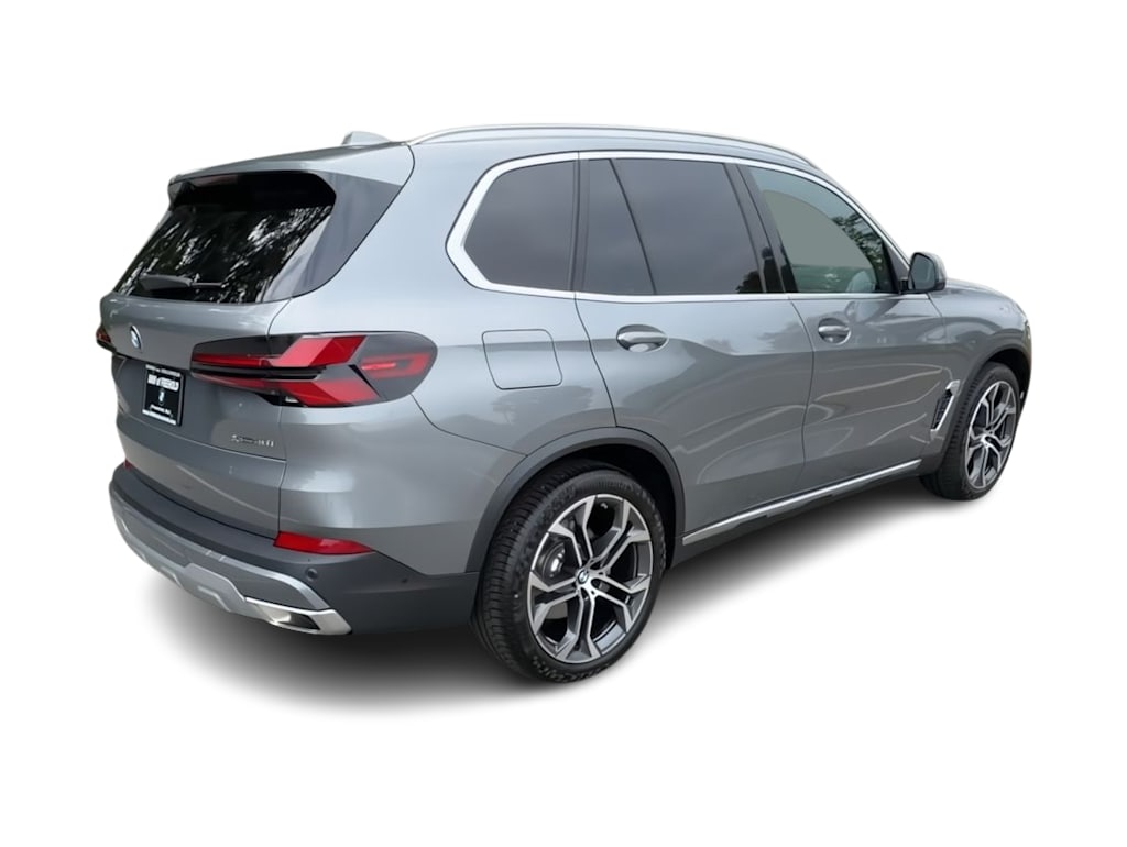 Thumbnail: 2026 BMW X5 - 23