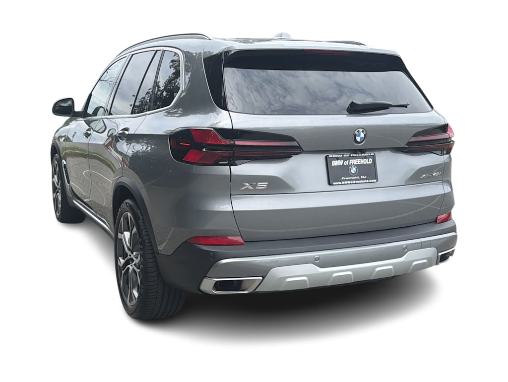 Thumbnail: 2026 BMW X5 - 26