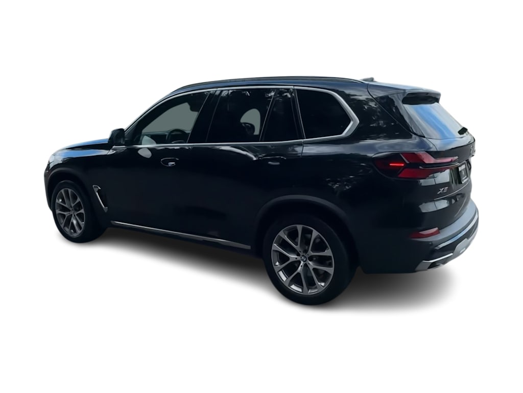 Thumbnail: 2024 BMW X5 - 4