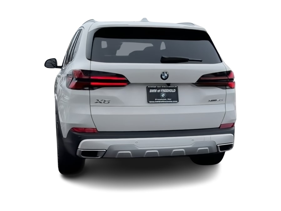 Thumbnail: 2026 BMW X5 - 21