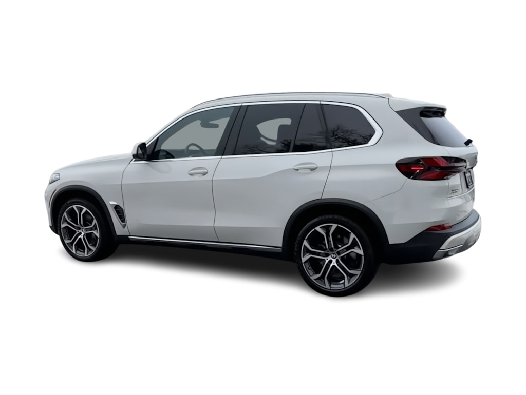 Thumbnail: 2026 BMW X5 - 20