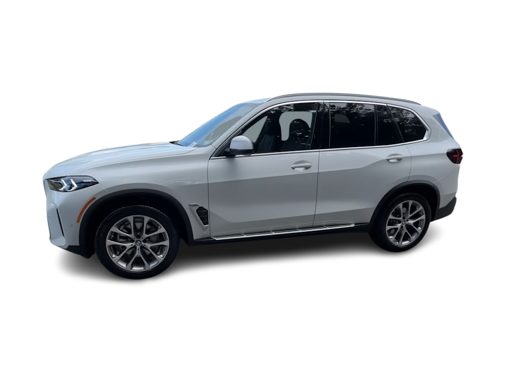 Thumbnail: 2026 BMW X5 - 3