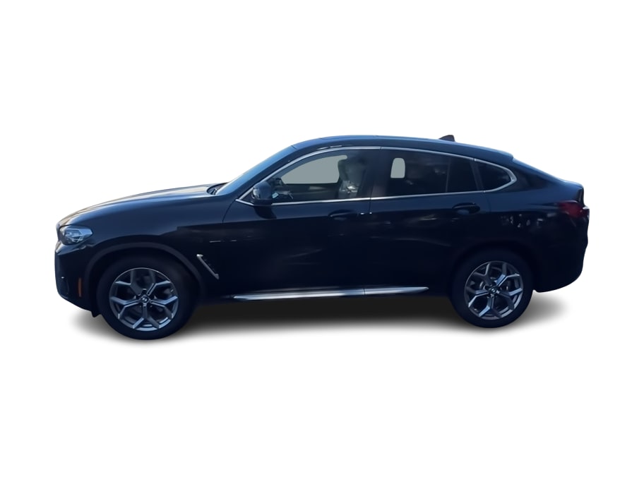 Thumbnail: 2023 BMW X4 - 3