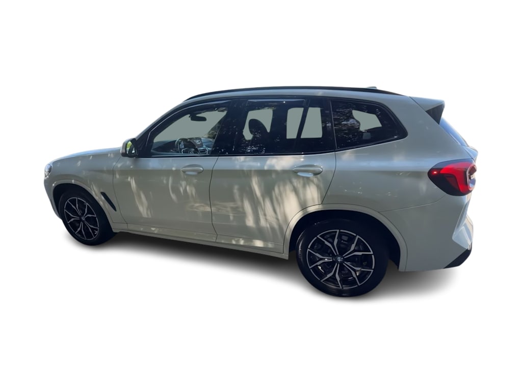 Thumbnail: 2022 BMW X3 - 23