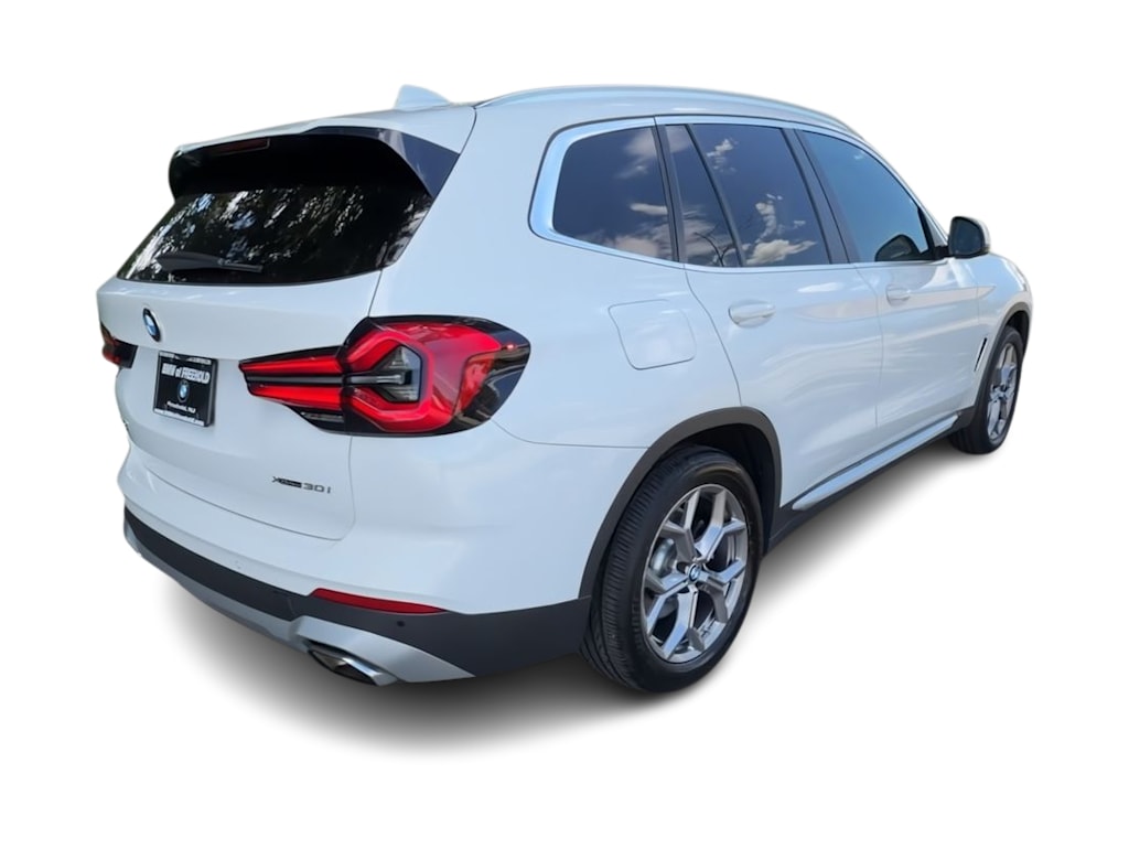 Thumbnail: 2022 BMW X3 - 23