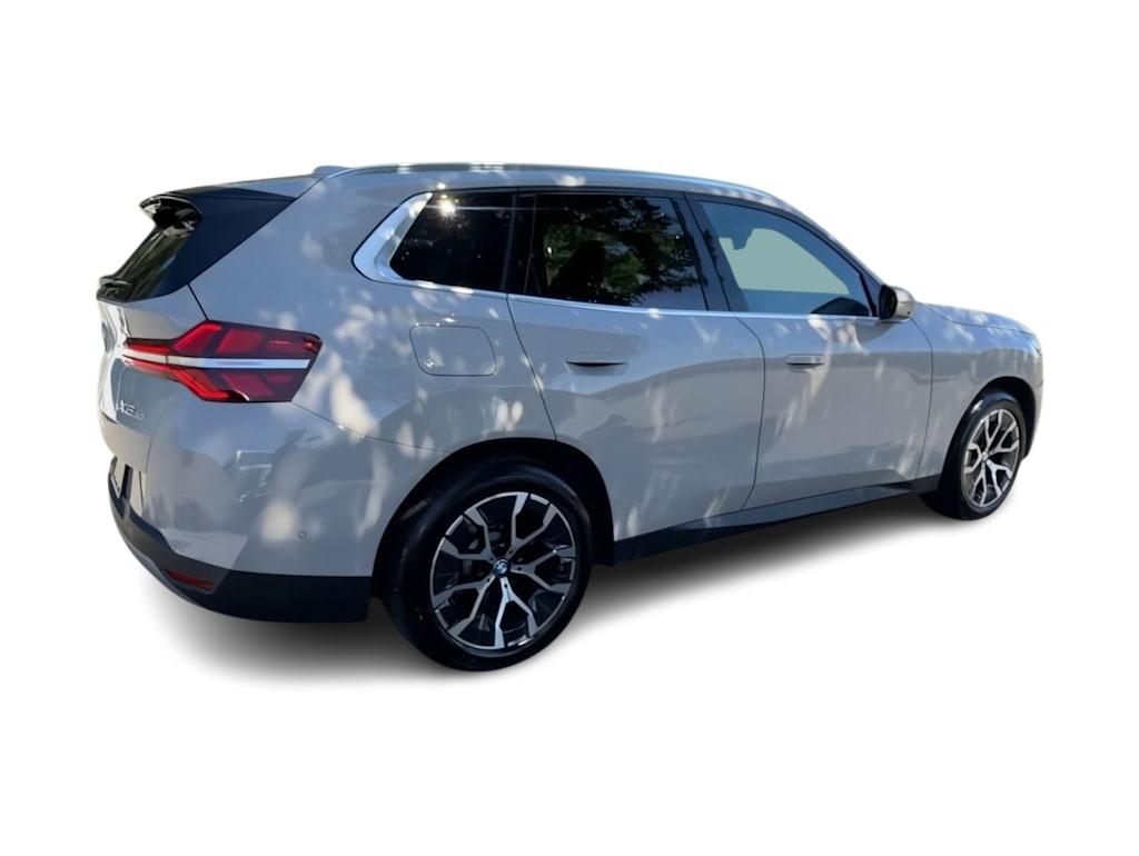 Thumbnail: 2026 BMW X3 - 23